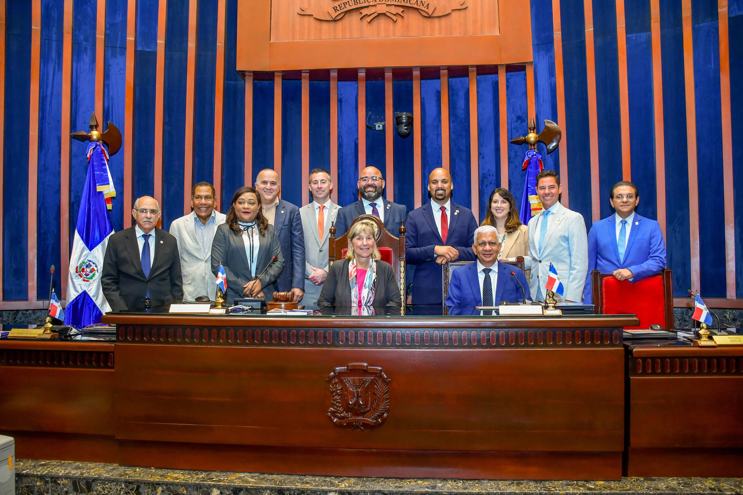 Senado de la República recibe delegación de legisladores de Massachusetts