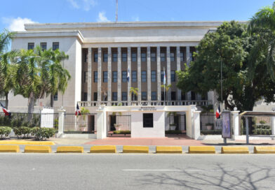 Minerd informa que la Evaluación de Desempeño Docente alcanza 43 % de avance