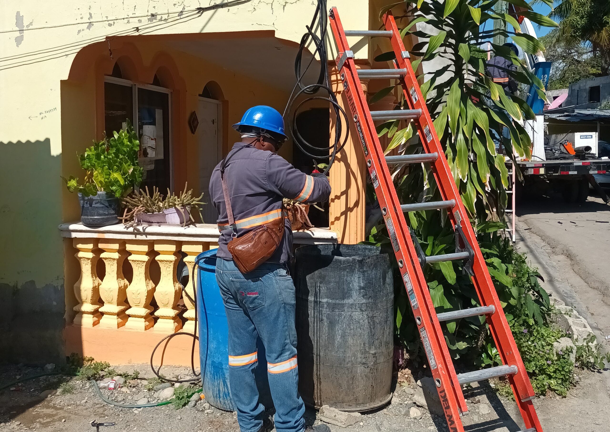 Edesur informa que rehabilitó redes por valor superior a los RD$3 MM en San Cristóbal
