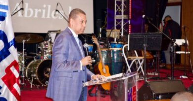 Indotel conmemora 60 aniversario de la Revolución de Abril con emotivo concierto