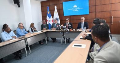 Gobierno anuncia aumento salarial de un 25 % al sector zonas francas