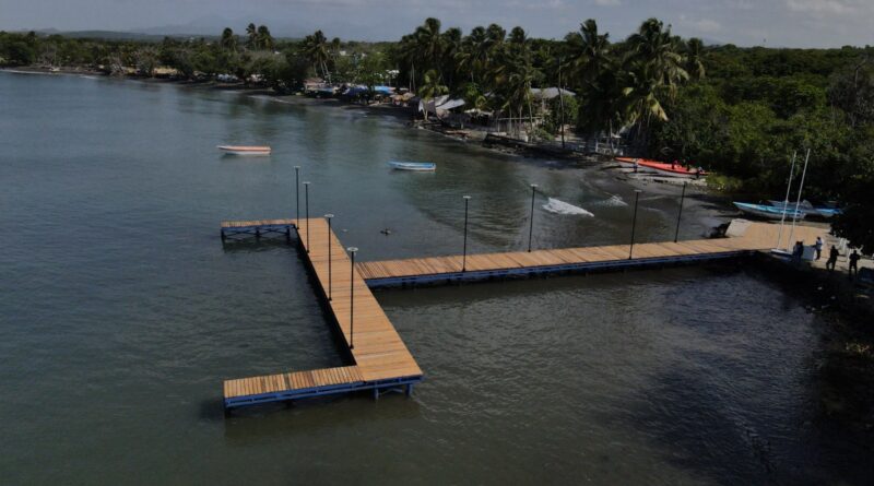 Apordom entrega muelle turístico y pesquero de Palenque tras proceso de mantenimiento