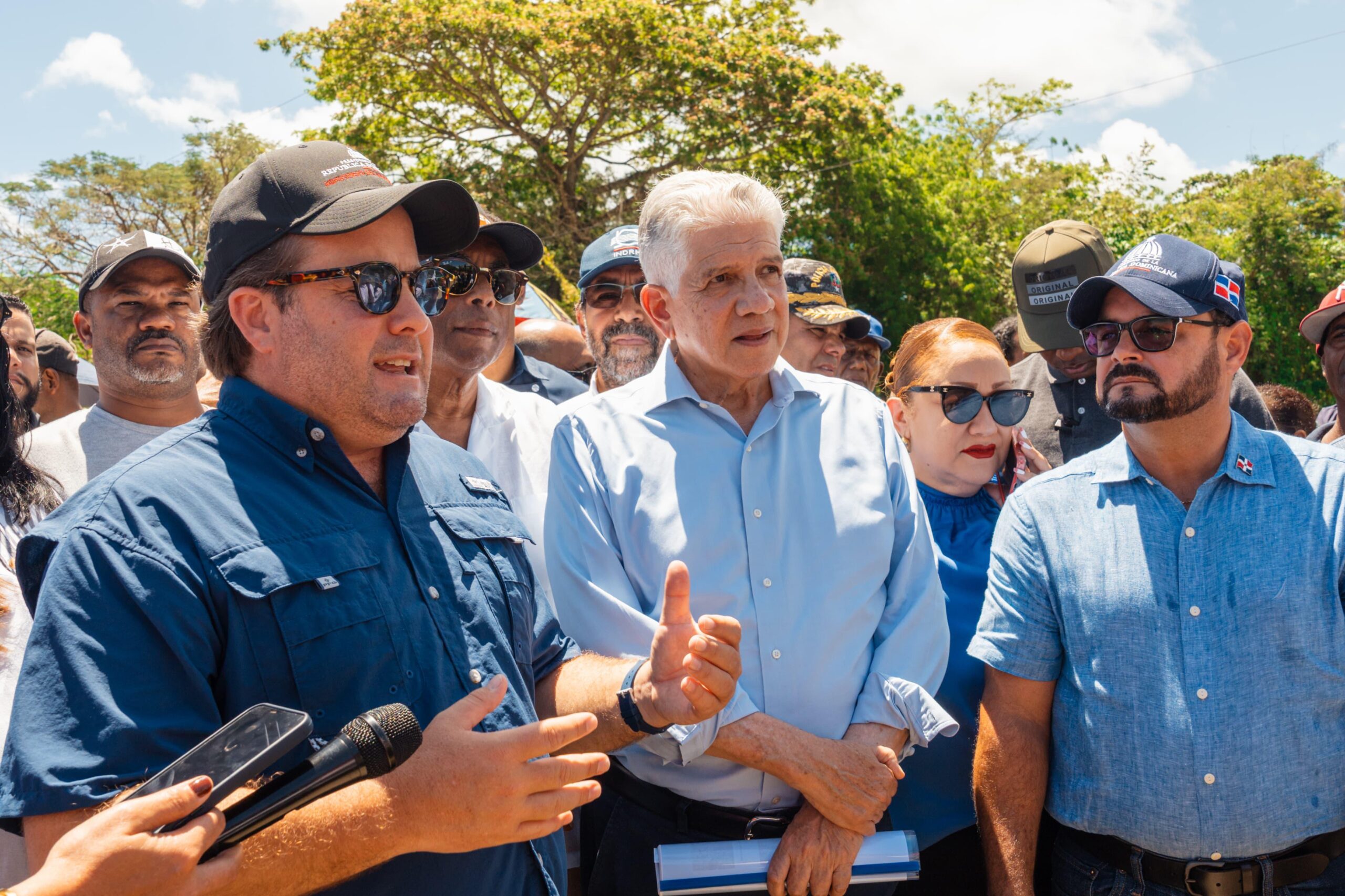 Ministros coordinan respuesta a daños por lluvias en Espaillat y Puerto Plata
