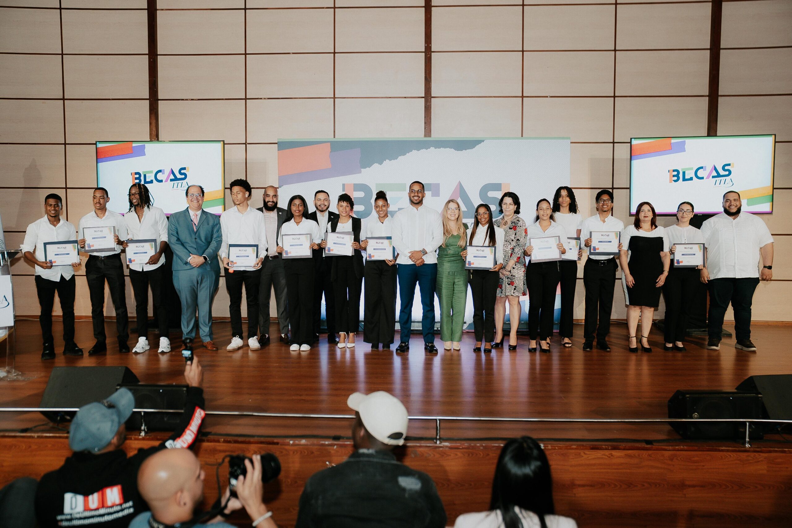 ITLA promueve el talento joven con más de 100 becas para educación técnica superior