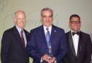 Senador de EEUU aplaude visión de Abinader: Ha creado oportunidades para los dominicanos