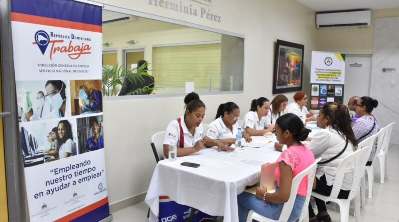 Invitan a jornada y feria de empleos para Jarabacoa y Valverde