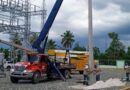 Edesur avanza en construcción de 2.9 kilómetros de tendido eléctrico en Pedernales