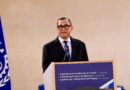 Eddy Olivares dice crecimiento económico debe generar empleos de calidad