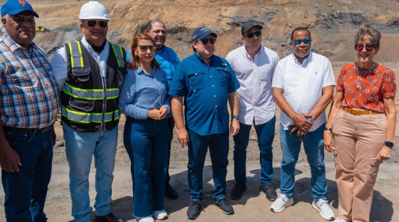 Paliza supervisa avances de planta de residuos sólidos en Puerto Plata