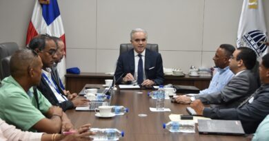 Gremios de padres respaldan acciones del Minerd para preparativos de año escolar