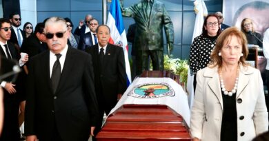 PRD rinde homenaje póstumo a Rafael “Fello” Suberví