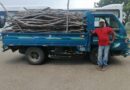 Apresan a un hombre en camión cargado de madera sin documentación legal en Montecristi