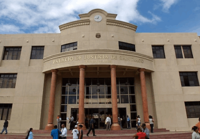 Solicitan prisión preventiva contra motoristas implicados en muerte de chofer en Santiago