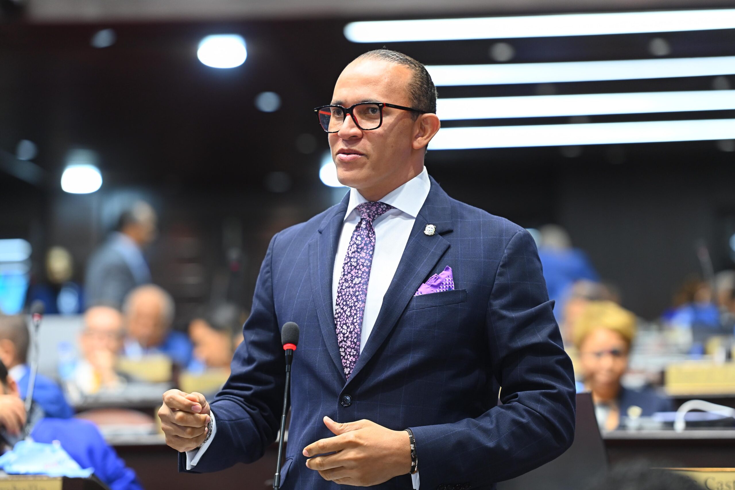 Diputado denuncia escasez de agua potable en Bohechío