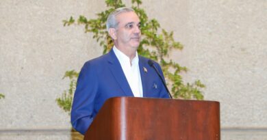 Abinader resalta valor democrático de la reforma constitucional que limita la reelección