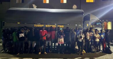 Detienen a 42 haitianos indocumentados en Loma de Cabrera