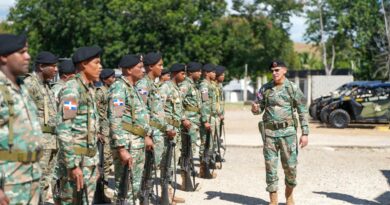 Jefe del Ejército supervisa puntos fronterizos en Independencia y Elías Piña