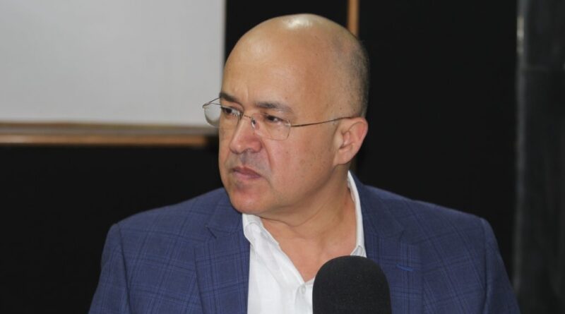 Domínguez Brito pide investigar supuestas irregularidades en Cooperativa de Maestros