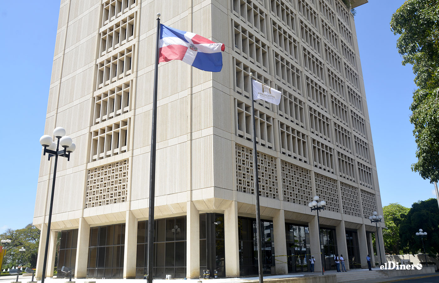 República Dominicana mantiene en 5.25 % anual su tasa de interés