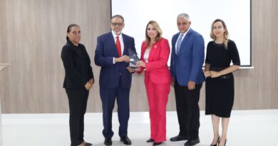 DGDC reconoce a la arqueóloga Kathleen Martínez por su labor en Egipto