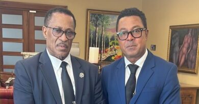 Abogados respaldan desalojo en Las Américas