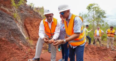 Ministro Santos asegura minería RD consolida en 2025 su aporte al crecimiento económico