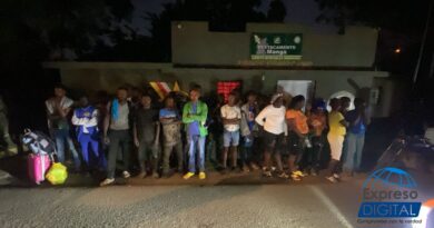 Ejército intercepta 30 haitianos indocumentados en Montecristi