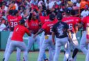 Escogido vence 4-3 a los Toros y queda a un triunfo del bicampeonato y su corona 18