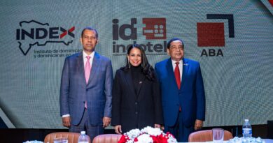 Indotel e Index impulsan alfabetización digital y financiera de dominicanos en Orlando