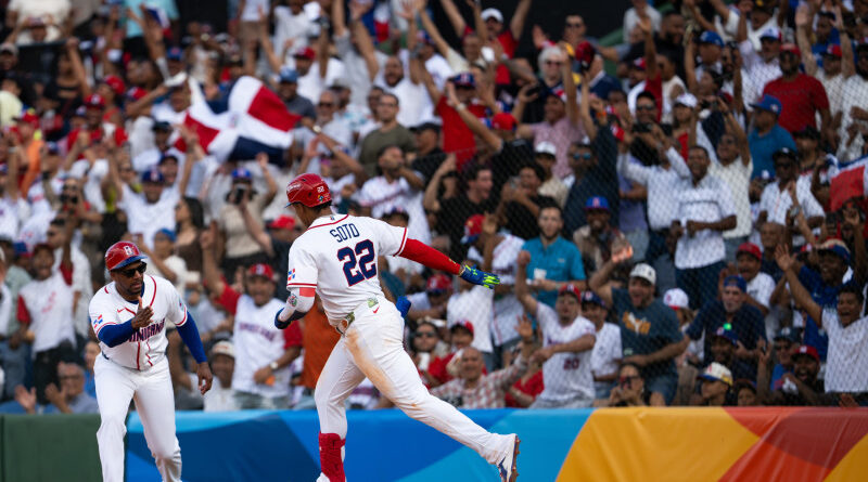 RD vence por nocaut 12-1 a Países Bajos con jonrón decisivo de Juan Soto RD vence por nocaut 12-1 a Países Bajos con jonrón decisivo de Juan Soto