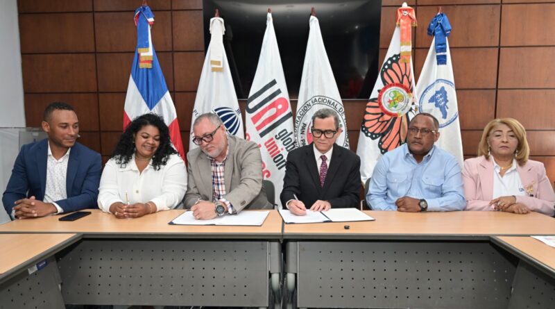 Acuerdo busca fortalecer los derechos laborales y el diálogo sindical en RD