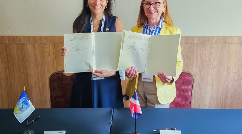 República Dominicana y BID firman acuerdo clave para avanzar hacia la OCDE