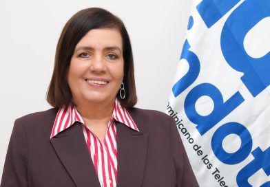 Indotel designa a Desirée Logroño Dina como nueva directora ejecutiva