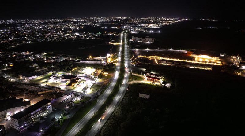 RD Vial instala más de 10 mil luces LED solares en carreteras del país RD Vial instala más de 10 mil luces LED solares en carreteras del país
