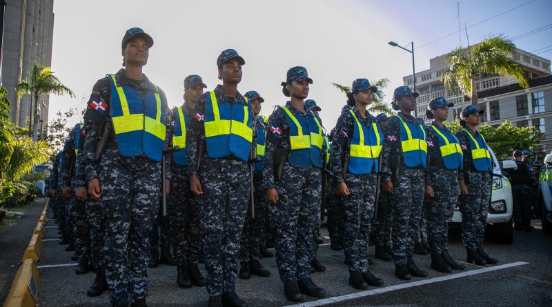 Más de 35 mil efectivos garantizarán seguridad durante operativo de Semana Santa Más de 35 mil efectivos garantizarán seguridad durante operativo de Semana Santa