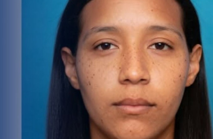 Envían a prisión a la profesora acusada de obligar a una niña a tragar su vómito