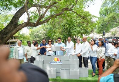 Turismo remozará balneario Las Marías en Bahoruco y otras obras en Barahona