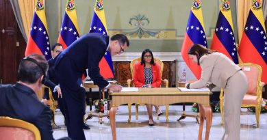 Venezuela firma acuerdos con dos empresas energéticas de Estados Unidos