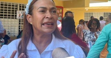 Fuerza Magisterial elige a Adhamilka Espinal como coordinadora nacional