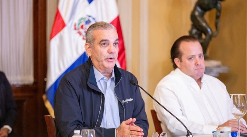 Abinader: prioridad del Gobierno es salvar vidas ante intensas lluvias Abinader: prioridad del Gobierno es salvar vidas ante intensas lluvias