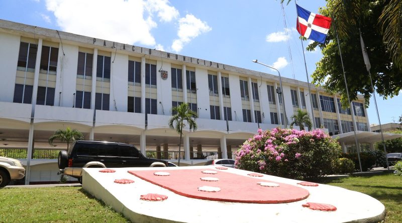 Alcaldía de Santiago condena muerte de chofer y pone a disposición equipo legal