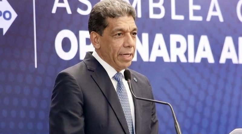 Adoexpo elige nuevo consejo directivo; continuará dirigido por Karel Castillo