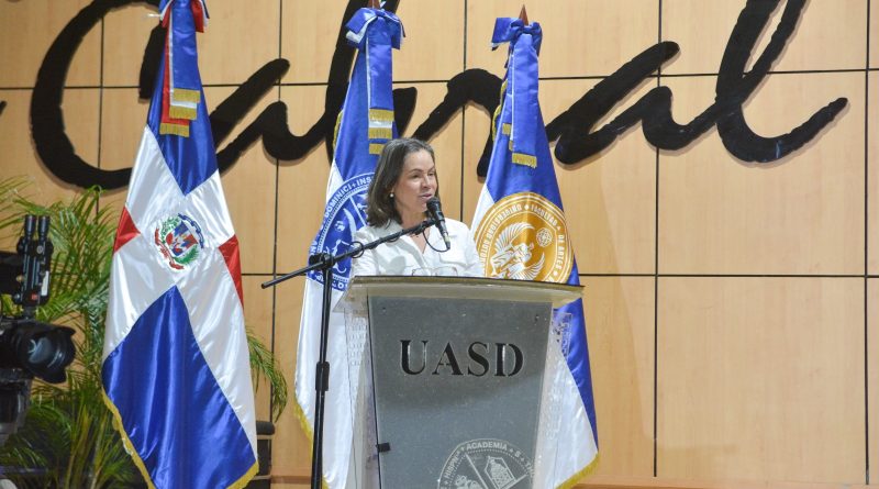 UASD impulsa transformación académica en su Facultad de Artes