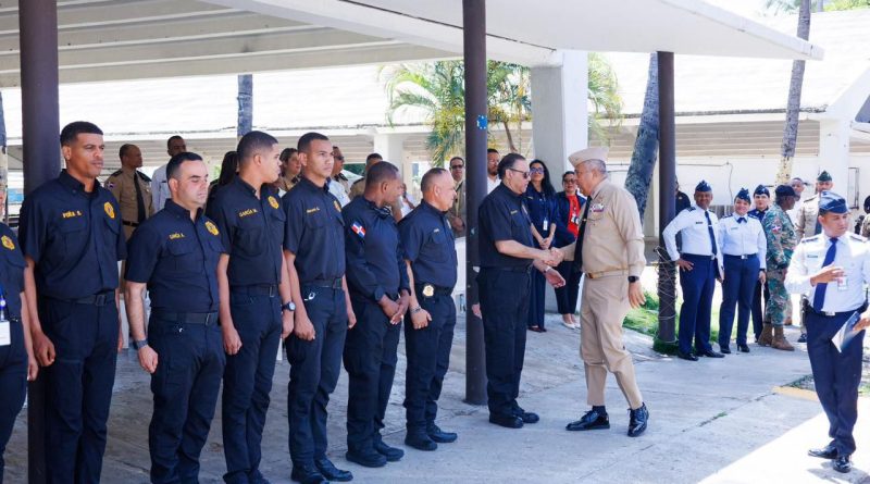 Migración inicia formación de 185 nuevos agentes de reacción rápida en Santiago