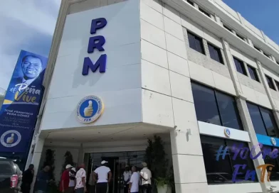 PRM respalda medidas del Gobierno ante crisis internacional y llama a la unidad nacional