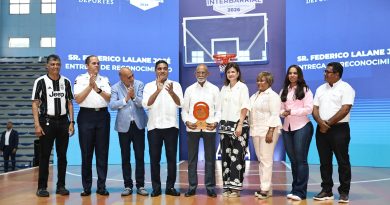 Autoridades inauguran Juegos de Baloncesto Interbarriales del Gran Santo Domingo