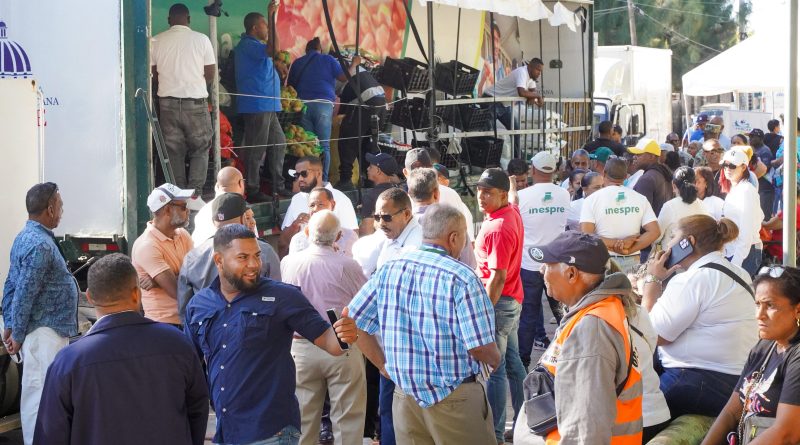Inicia en Valverde operativo de venta de alimentos a bajos precios con “Inespre en la Provincia”