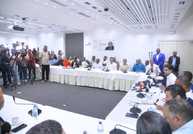 Cámara de Diputados inicia diálogo con motoconchistas sobre Ley 63-17