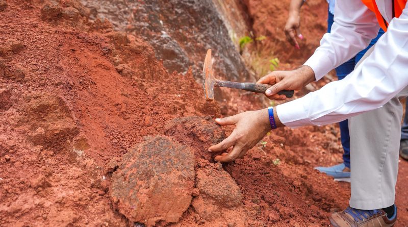 Minería lidera crecimiento económico de RD con expansión de 10.7 %, informa Joel Santos