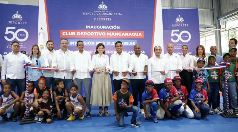 Gobierno entrega remozado el multiuso del Club Deportivo Manganagua